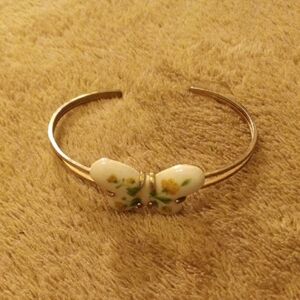 Elegant Butterfly Bangle Bracelet